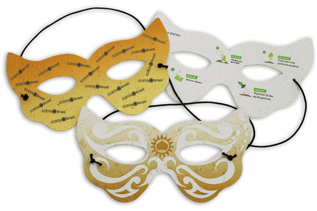 Mascara de carnaval em papel sustentável