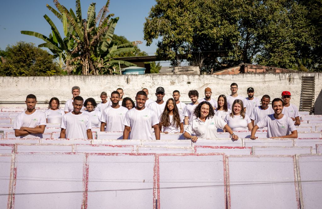 pessoas em geração de renda e sustentabilidade